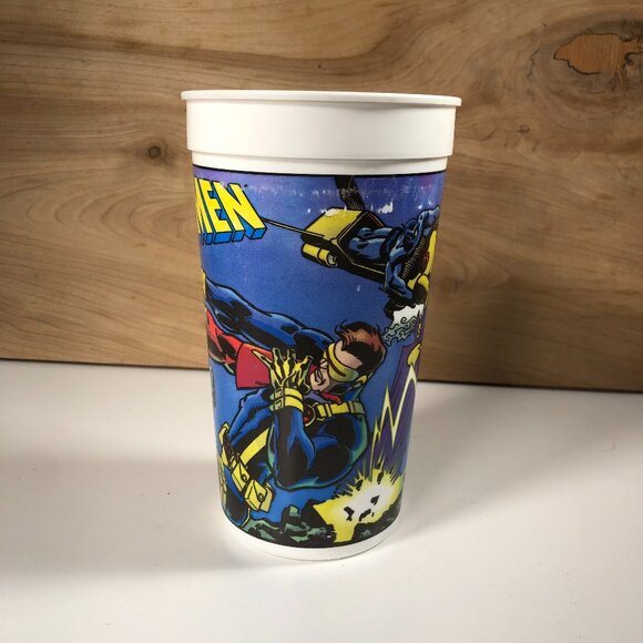 Vintage 1995 7" Hardees Marvel Comics X-Men Cartoon Plastic Drink Cup NO LID - Picture 1 of 8